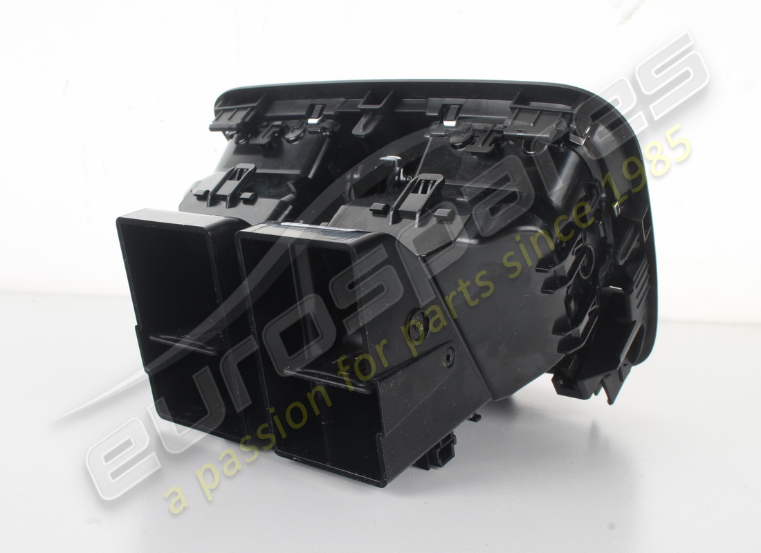 nuevo maserati ventilación de aire trasera. número de pieza 670149418 (4)