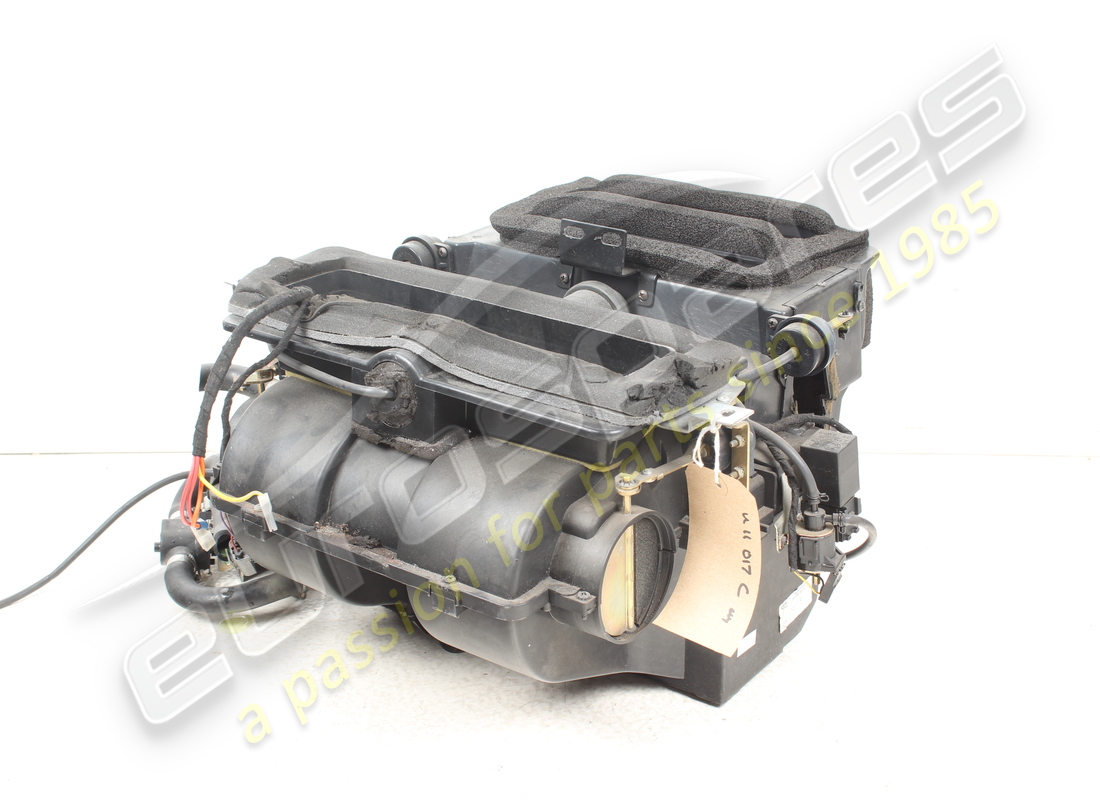 AIRE ACONDICIONADO COMPLETO USADO Maserati. NÚMERO DE PIEZA 375580005 (1)