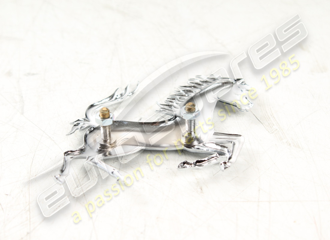 nuevo ferrari cavallino trasero. número de parte 82059100 (2)