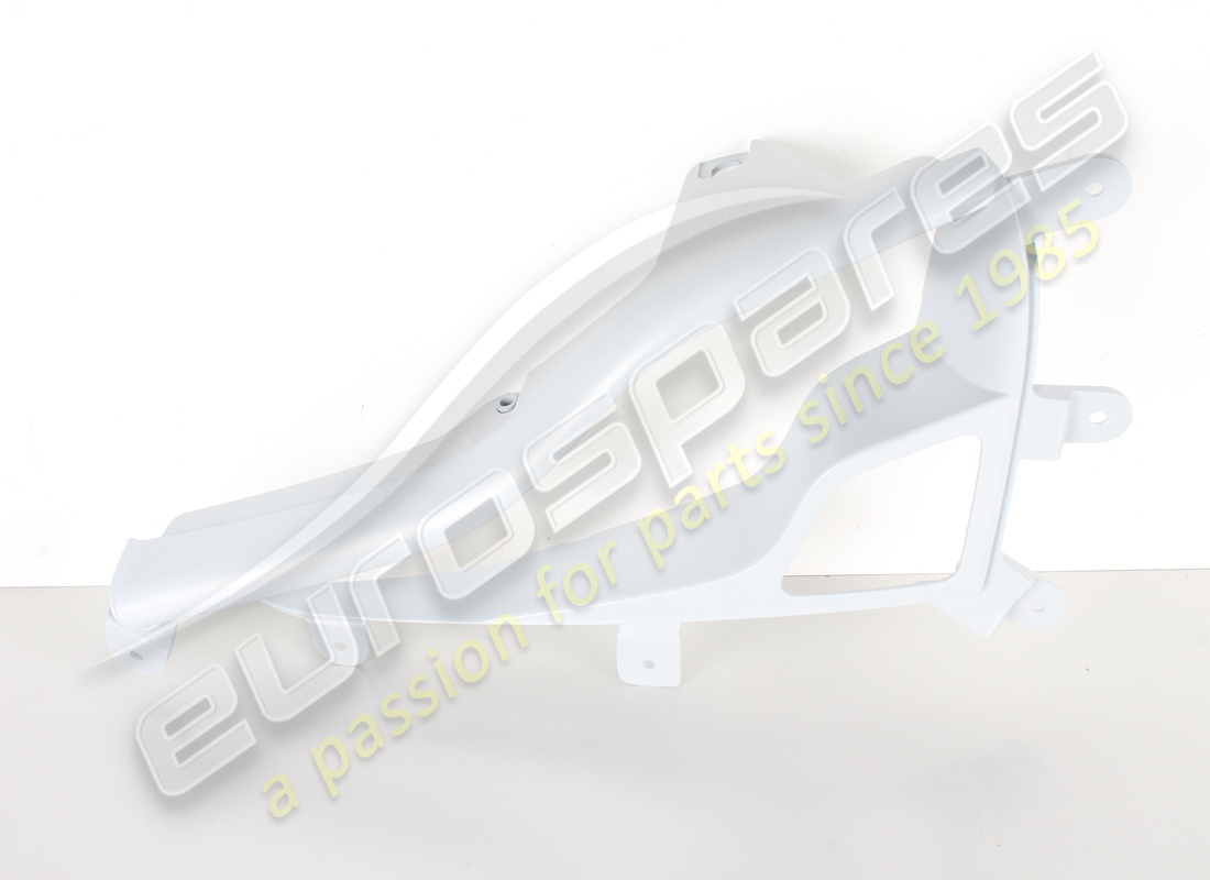 nueva ferrari entrada de aire inferior izquierda. número de pieza 81899410 (1)