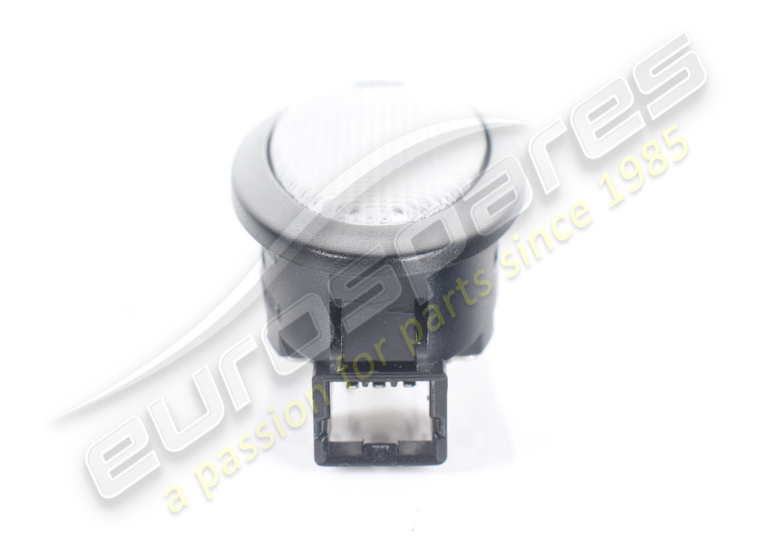 LÁMPARA DE DOMO MASERATI USADA. NÚMERO DE PARTE 67094700 (3) lámpara de domo maserati usada. número de parte 67094700 (3)