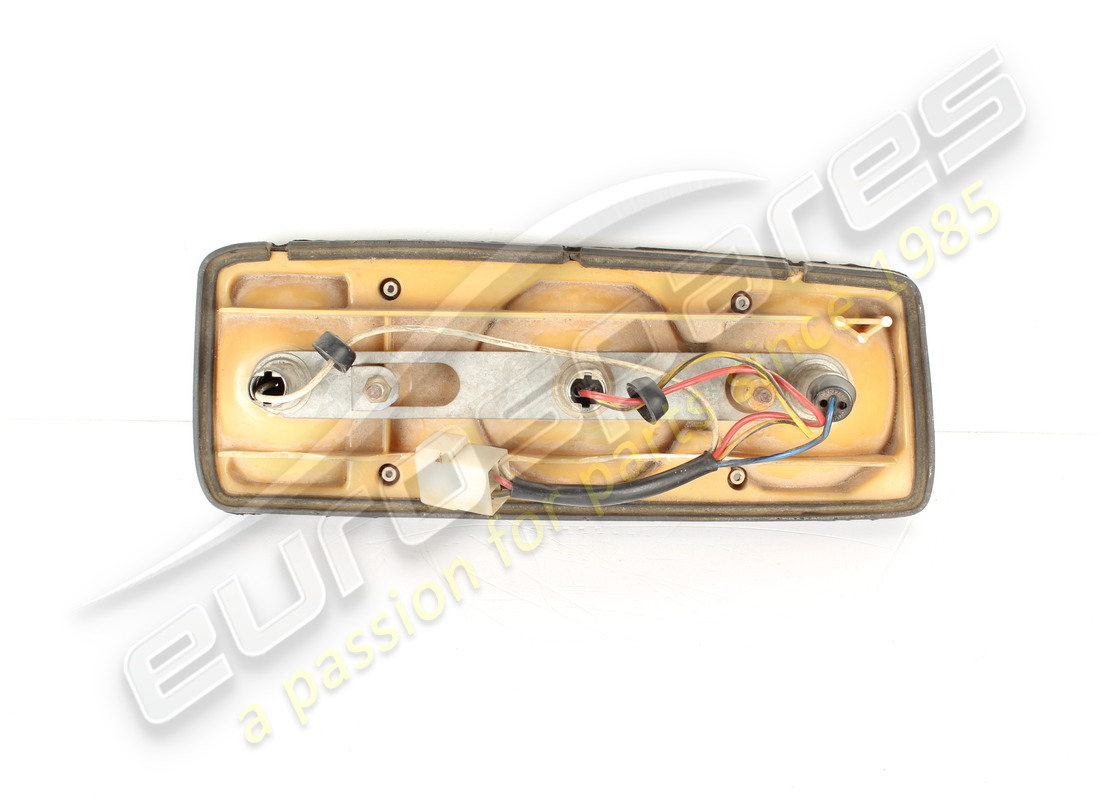 conjunto de luz trasera derecha maserati usado. número de parte 006744064 (3)