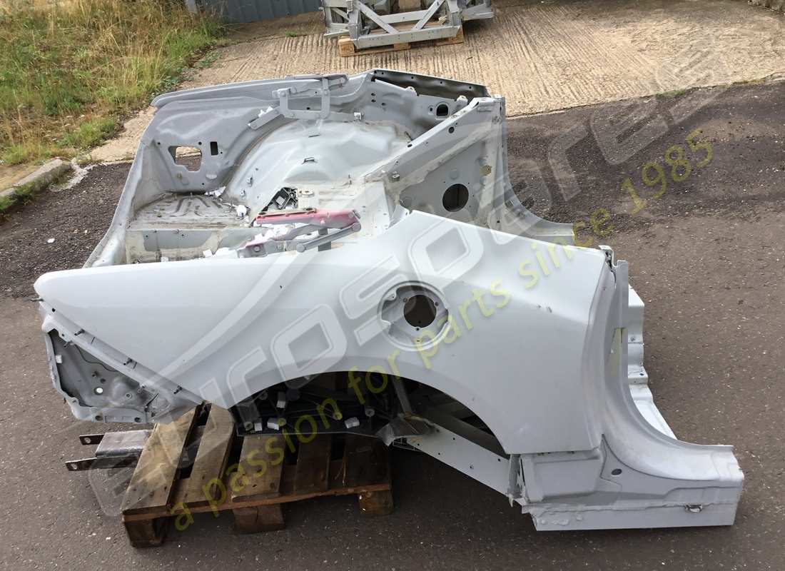 nuevo (otro) eurospares chasis trasero (lhd). número de parte eap1373995 (3)