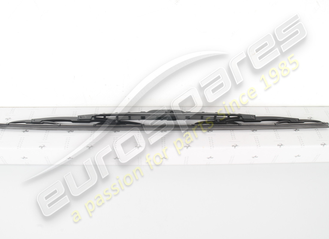 nueva escobilla limpiaparabrisas del lado del conductor ferrari. número de pieza 886095 (1)