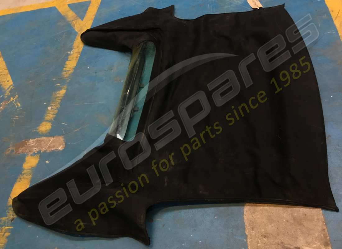 embellecedor externo negro completo ferrari usado. número de parte 66374600 (2)