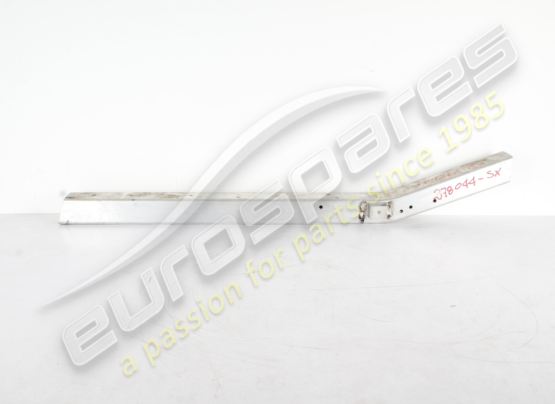 nuevo ferrari lh diagonal externo superior f. número de pieza 278044 (2)