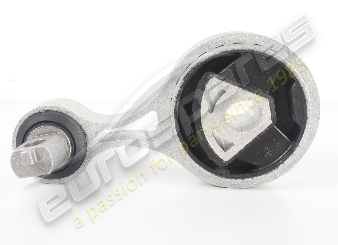 new maserati high connecting rod mount. part number 670004297 (2)