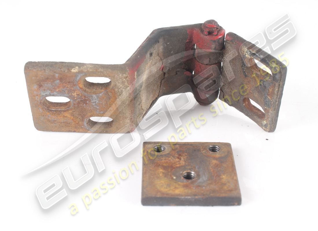 BISAGRA Ferrari USADA. NÚMERO DE PARTE 40028706 (1)