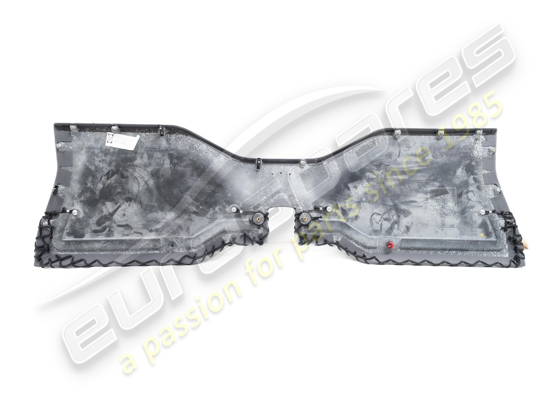 EMBELLECEDOR DE MAMPARA TRASERA FERRARI USADO. NÚMERO DE PIEZA 845310.. (4) embellecedor de mampara trasera ferrari usado. número de pieza 845310.. (4)