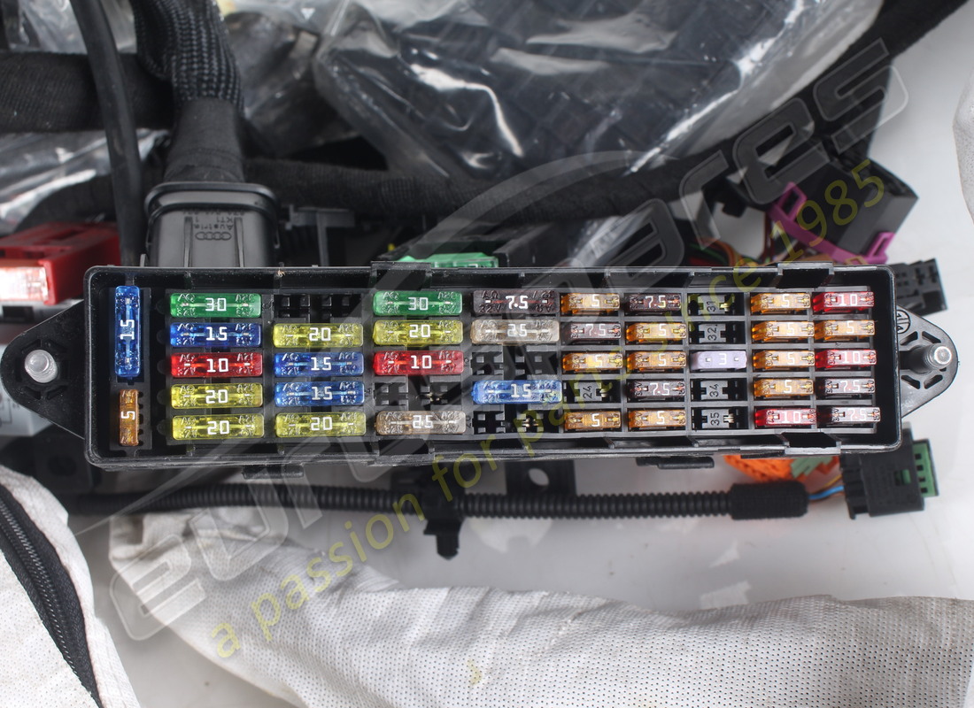 NUEVO LAMBORGHINI ARNÉS DE CABLEADO PARA INTERIOR. NÚMERO DE PIEZA 408971140 (4) nuevo lamborghini arnés de cableado para interior. número de pieza 408971140 (4)