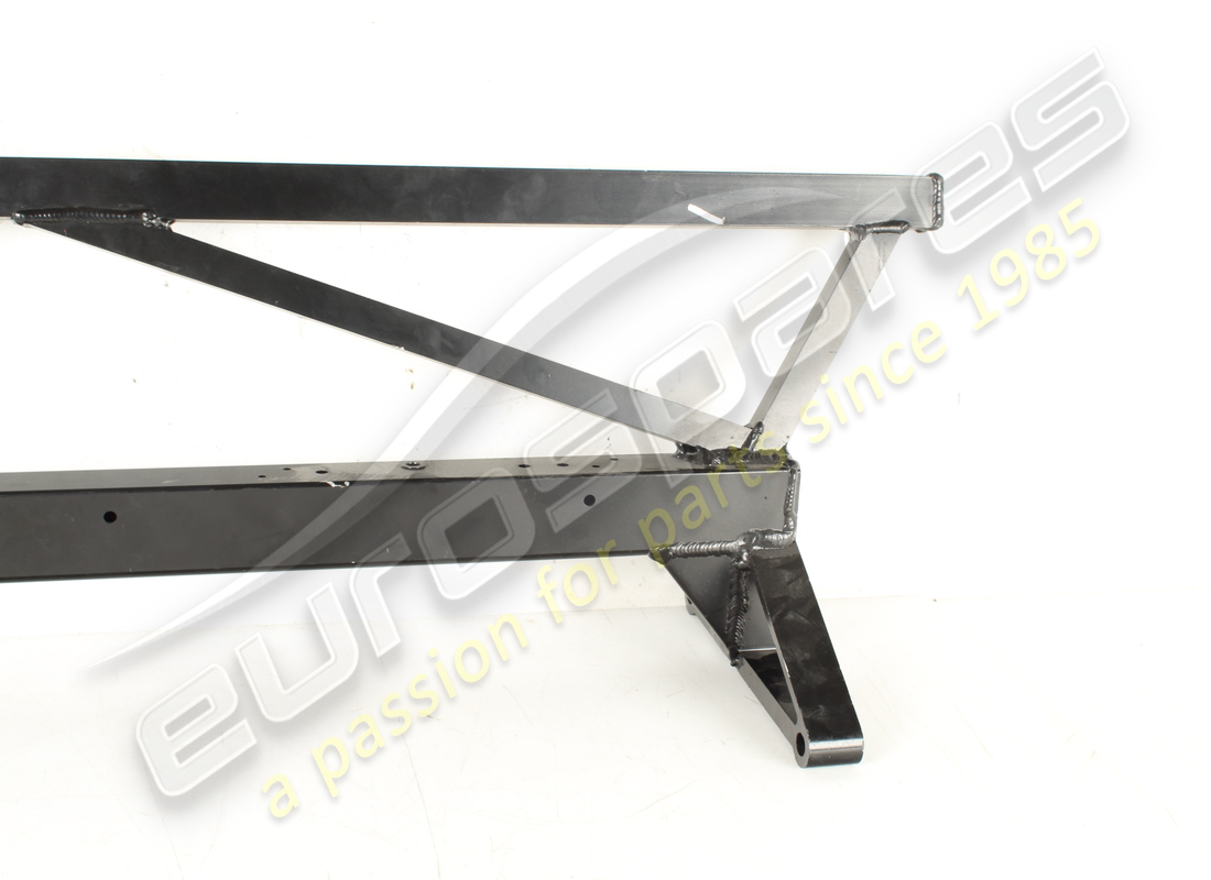 NUEVO LAMBORGHINI TRAVESAÑO TRASERO. NÚMERO DE PARTE 429813235 (3) nuevo lamborghini travesaño trasero. número de parte 429813235 (3)