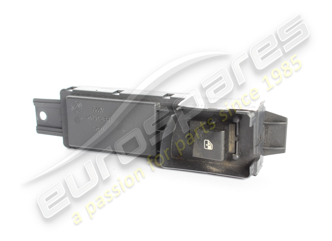 ecu de la puerta del lado del pasajero rhd maserati usada. número de parte 215015 (1)