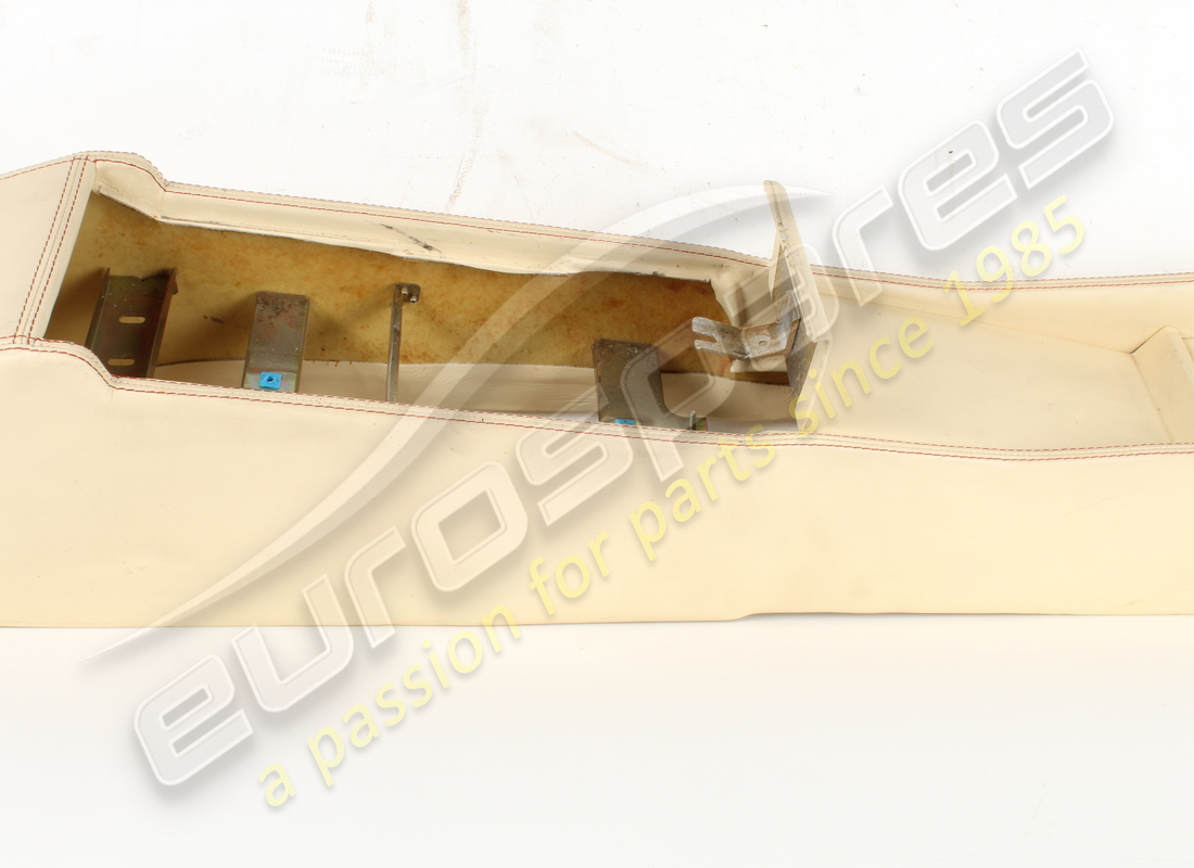 consola rhd ferrariusada en crema vm3997. número de parte 65450204 (9)