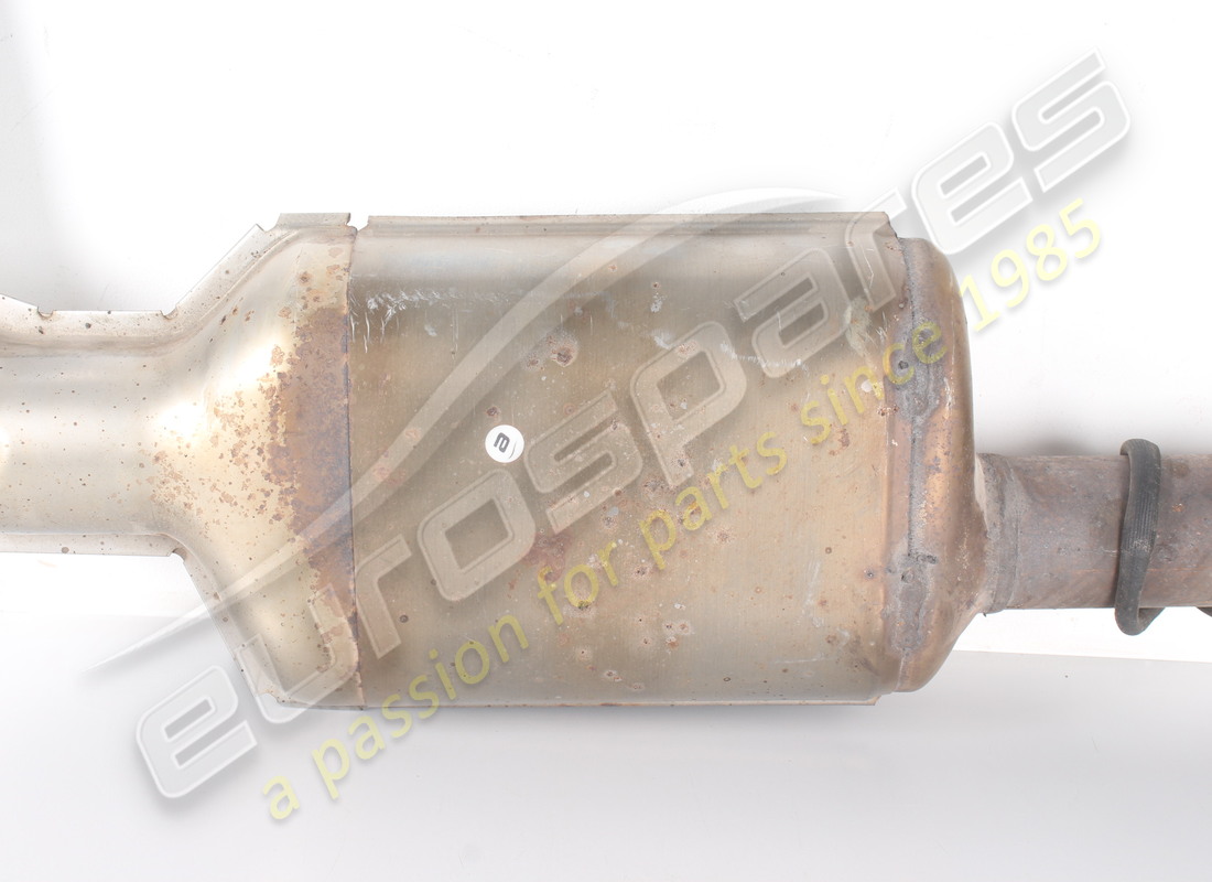 silenciador central usado maserati. número de pieza 670034578 (3)