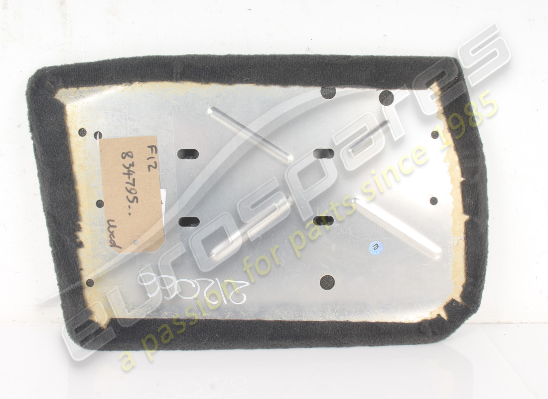 REPOSAPIÉS LADO DEL PASAJERO USADO FERRARI. NÚMERO DE PIEZA 834795.. (3) reposapiés lado del pasajero usado ferrari. número de pieza 834795.. (3)