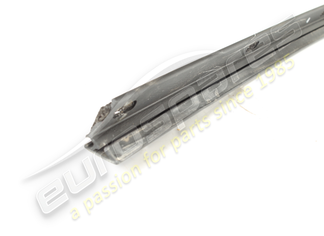 moldura de canalón de techo izquierdo ferrari usada. número de pieza 84294600 (2)