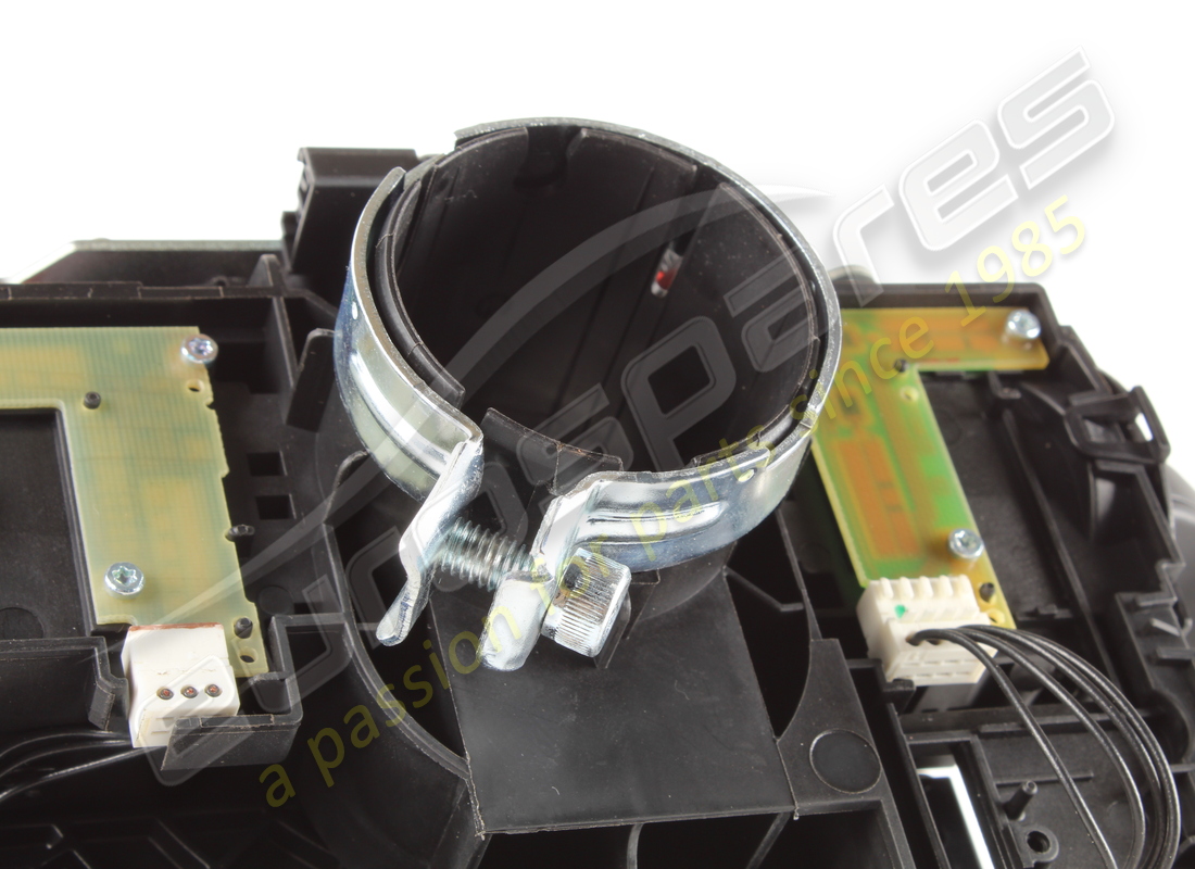 COLUMNA DE DIRECCIÓN LAMBORGHINI USADA. NÚMERO DE PARTE 470953513C (9) columna de dirección lamborghini usada. número de parte 470953513c (9)