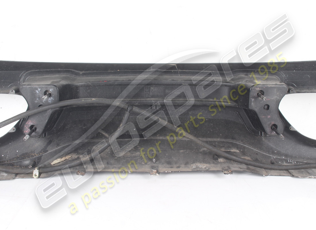 PARACHOQUES DELANTERO FERRARI USADO. NÚMERO DE PARTE 64861610 (11) parachoques delantero ferrari usado. número de parte 64861610 (11)