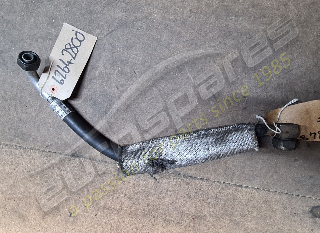 Manguera de retorno de aire acondicionado usada Ferrari. Número de pieza 62642800 (1)