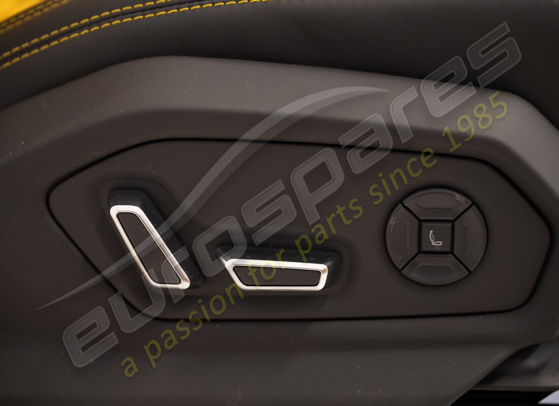 nuevo lamborghini urus asiento rhd rh (negro/amarillo). número de pieza 4ml881032c (6)