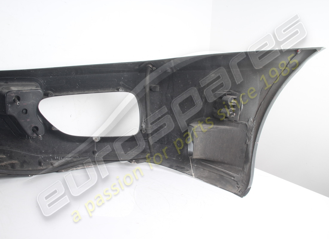 PARACHOQUES DELANTERO FERRARI USADO. NÚMERO DE PARTE 64861610 (12) parachoques delantero ferrari usado. número de parte 64861610 (12)