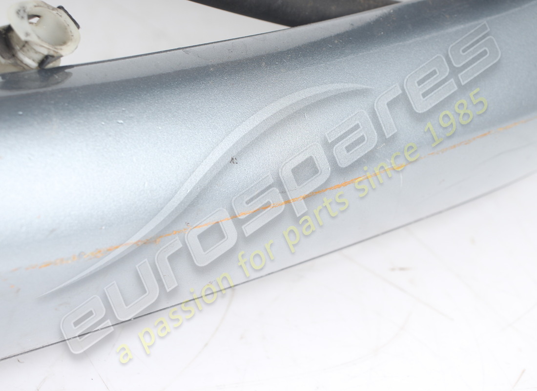 PARACHOQUES DELANTERO FERRARI USADO. NÚMERO DE PARTE 64861610 (5) parachoques delantero ferrari usado. número de parte 64861610 (5)