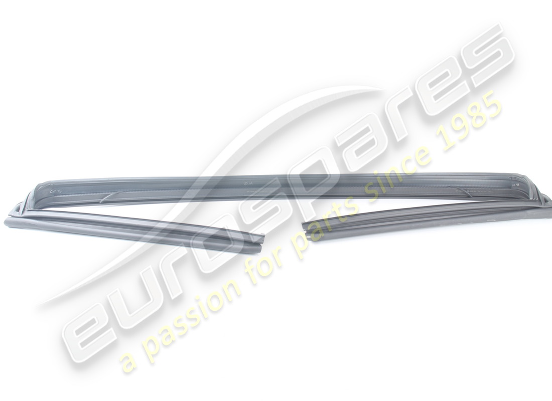 nueva junta de capote delantera ferrari. número de pieza 80458300 (2)