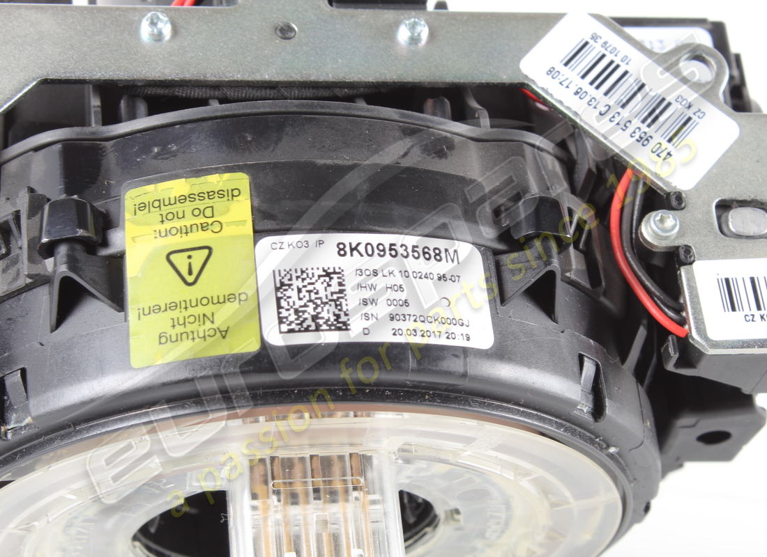 COLUMNA DE DIRECCIÓN LAMBORGHINI USADA. NÚMERO DE PARTE 470953513C (8) columna de dirección lamborghini usada. número de parte 470953513c (8)