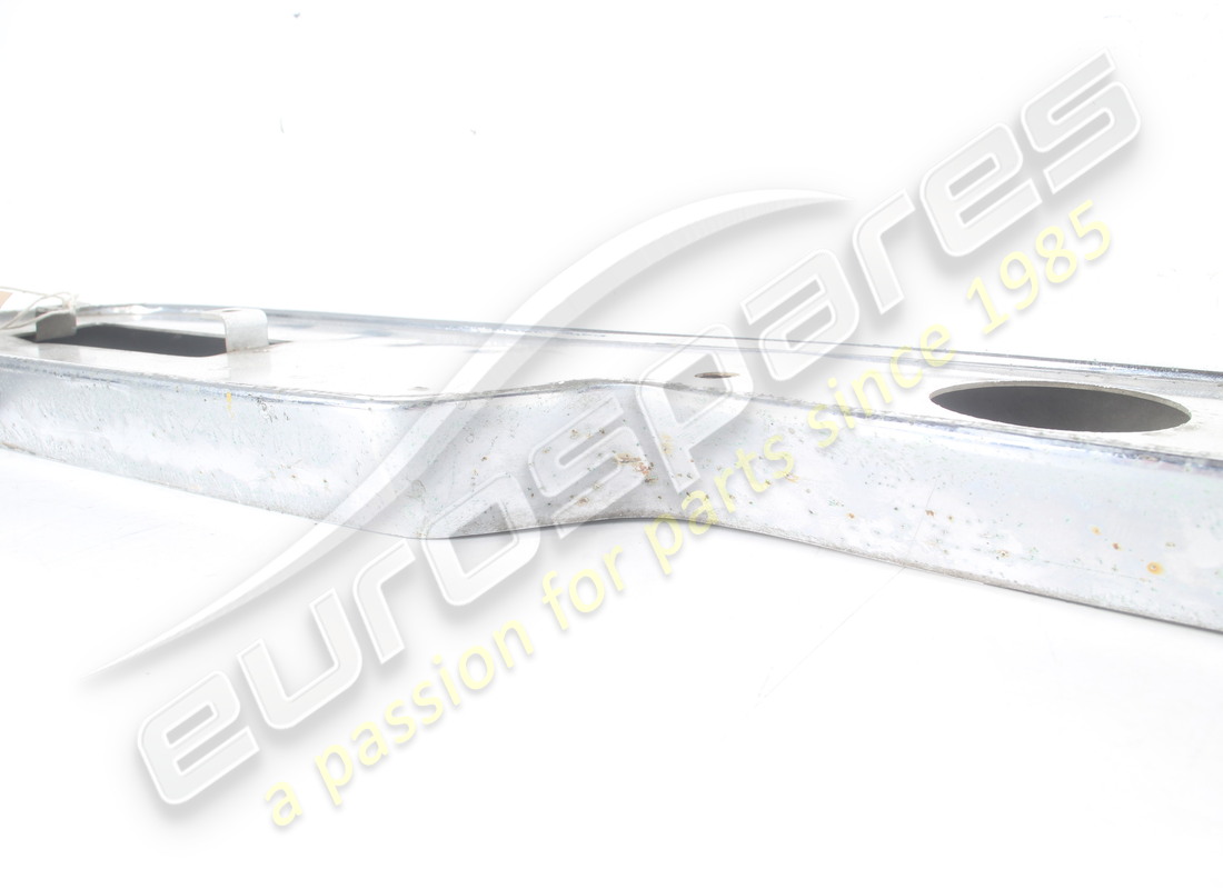 parachoques trasero ferrari usado. número de parte 40018004 (5)