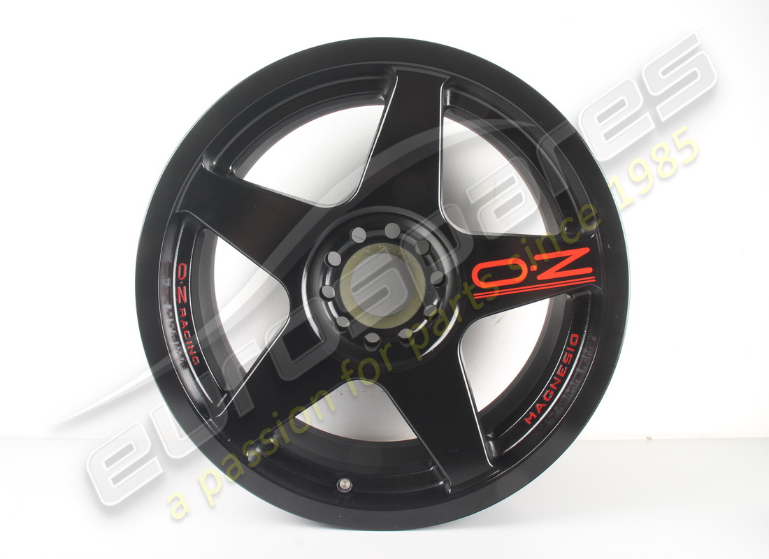 NUEVA RUEDA DELANTERA Ferrari - OZ RACING (9JX17''). NÚMERO DE PIEZA A2082 (1)