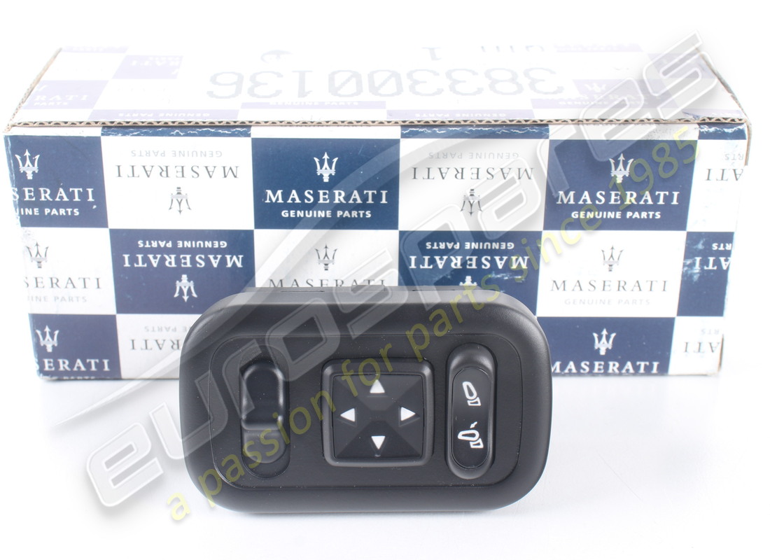 NUEVO INTERRUPTOR DE ESPEJO Maserati. NÚMERO DE PIEZA 383300136 (1)