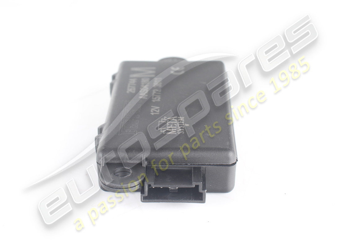 USADO FERRARI VOLUMEN DE HIPERFRECUENCIA MAESTRA. NÚMERO DE PIEZA 261218 (3) usado ferrari volumen de hiperfrecuencia maestra. número de pieza 261218 (3)