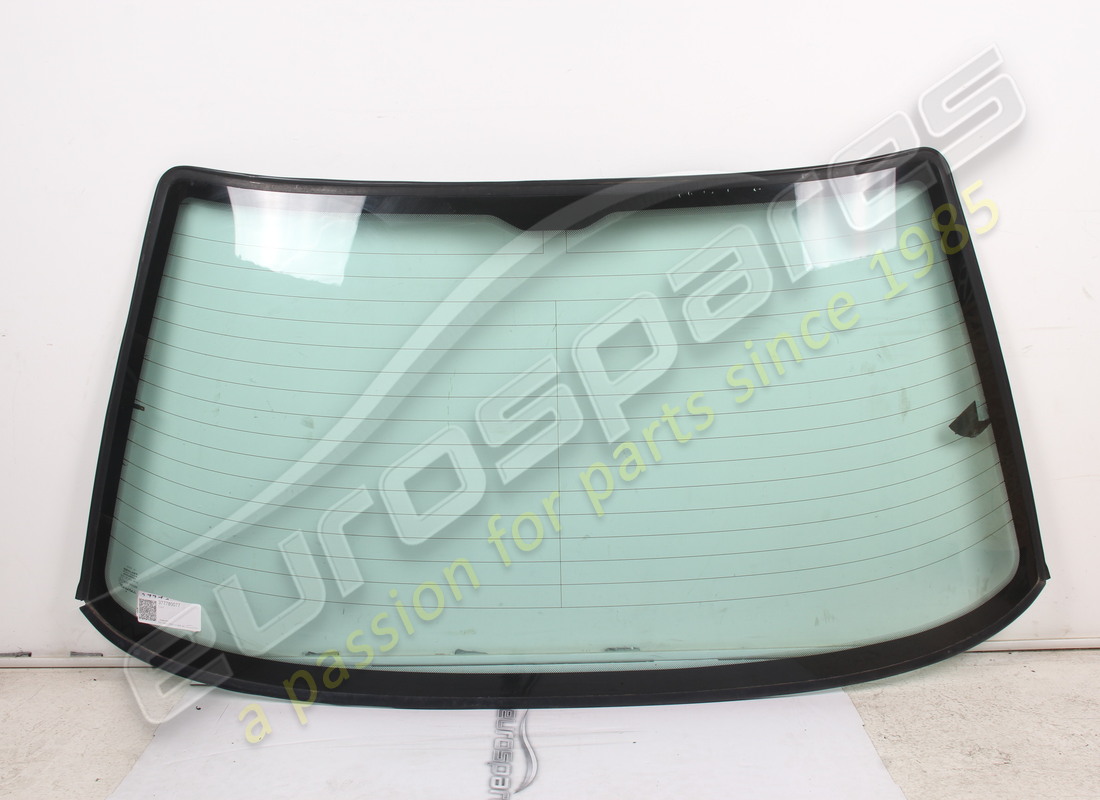 VIDRIO DE LA VENTANA TRASERA Maserati USADO. NÚMERO DE PARTE 377780077 (1)