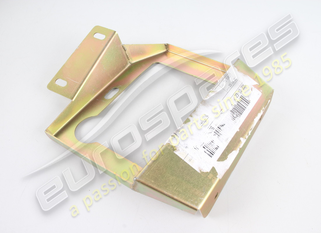 NUEVO MASERATI SOPORTE DERECHO DE FIJACIÓN DE FAROS ANTINIEBLA. NÚMERO DE PIEZA 376330670 (2) nuevo maserati soporte derecho de fijación de faros antiniebla. número de pieza 376330670 (2)