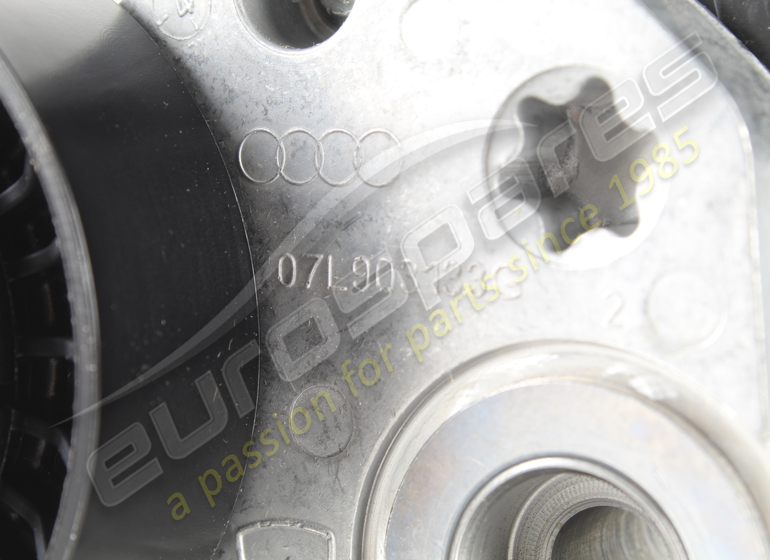 NUEVO RODILLO TENSOR LAMBORGHINI. NÚMERO DE PIEZA 07L903133G (2) nuevo rodillo tensor lamborghini. número de pieza 07l903133g (2)