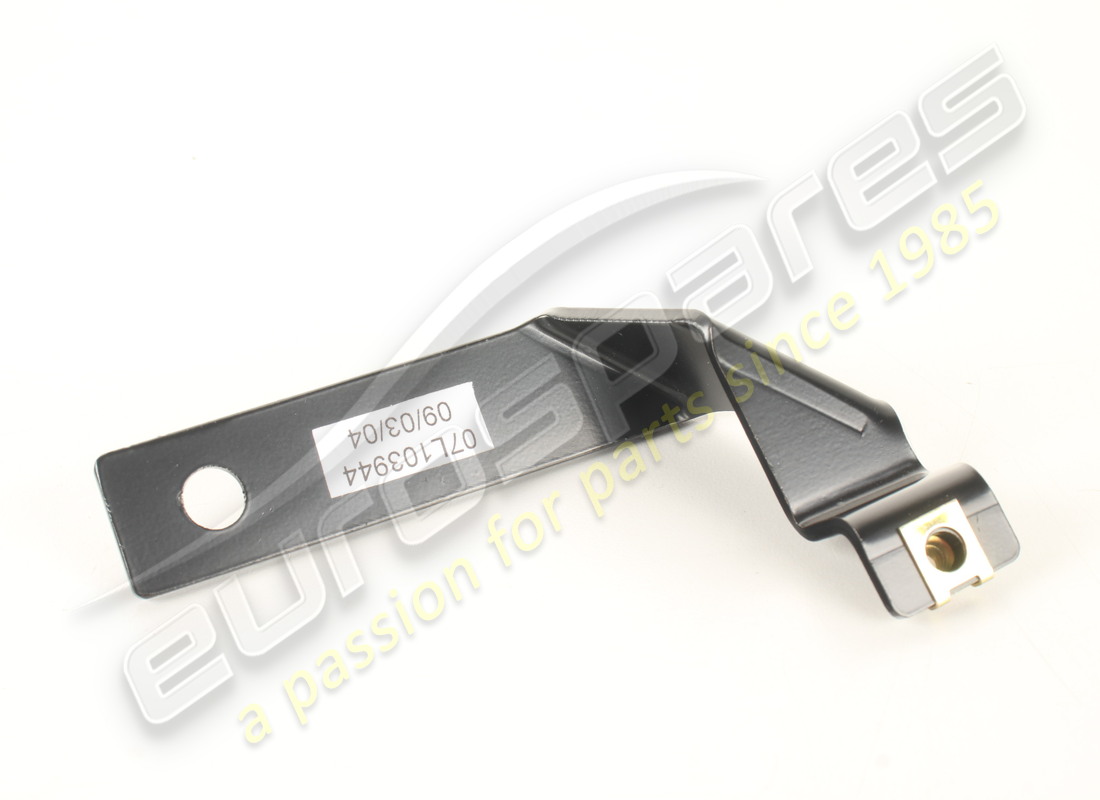 new lamborghini bracket,cover part. part number 07l103944 (1)