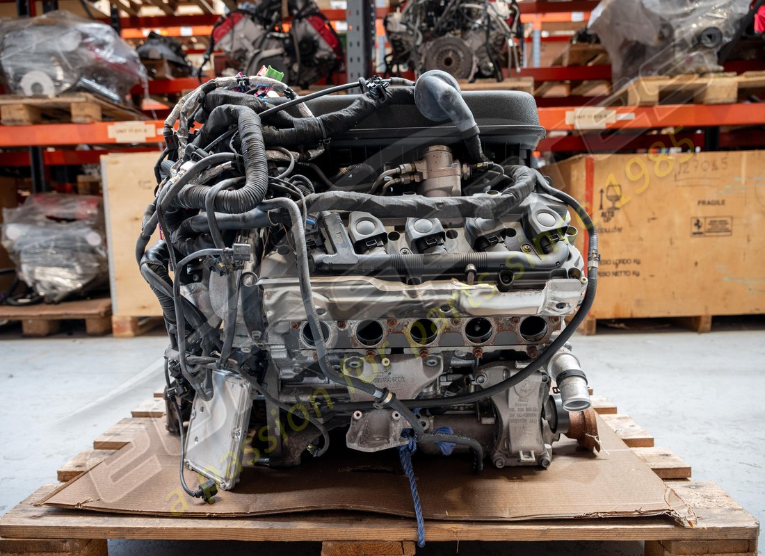 MOTOR LAMBORGHINI LP570 USADO. NÚMERO DE PIEZA MR00Y9570SL (3) motor lamborghini lp570 usado. número de pieza mr00y9570sl (3)