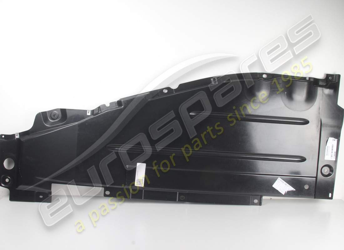 NUEVO FERRARI DELANTERO AERODINÁMICO INFERIOR DERECHO NÚMERO DE PIEZA 83948500 (1) nuevo ferrari delantero aerodinámico inferior derecho número de pieza 83948500 (1)