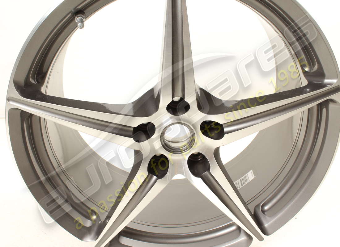 rueda trasera reacondicionada ferrari (cortada con diamante forjado) 20 pulgada. número de pieza 255226 (7)