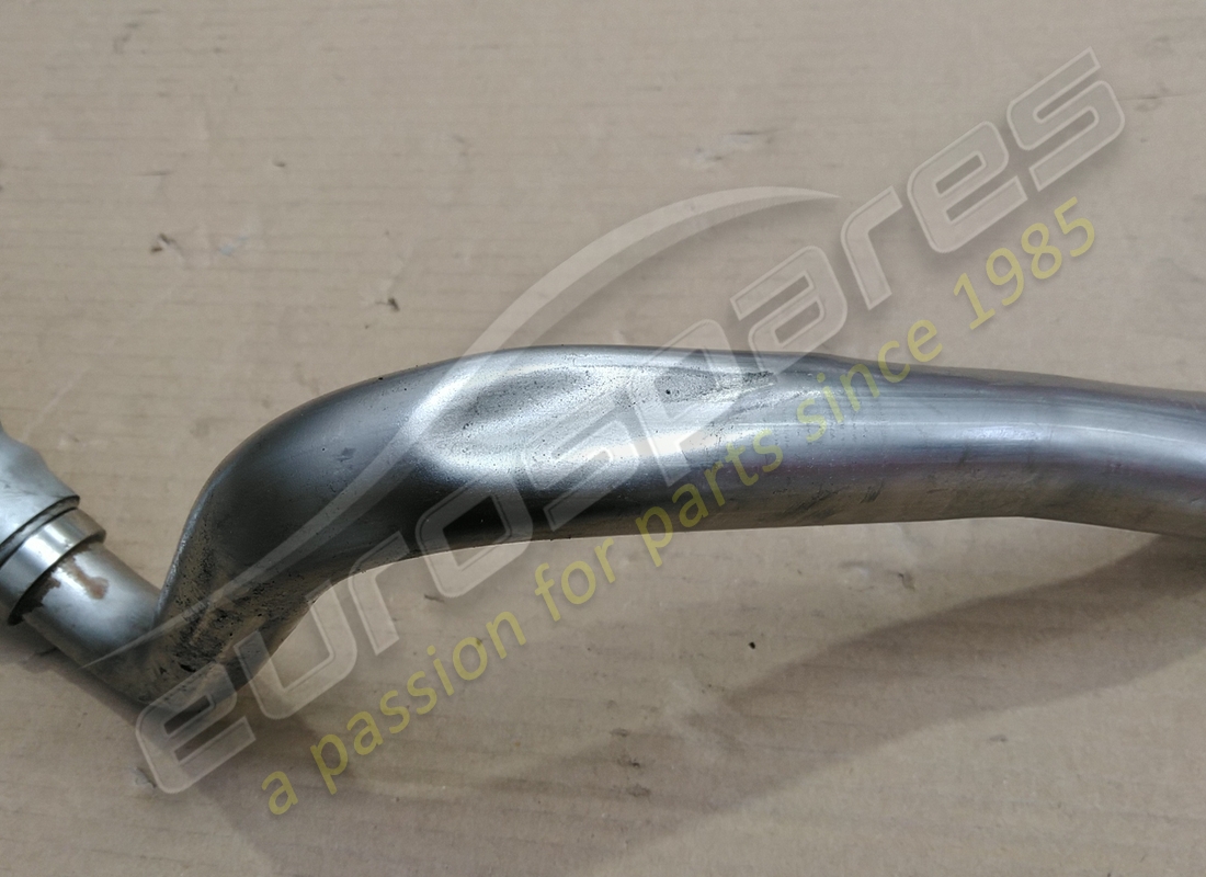 dañada lamborghini manguera saugp.-oelkuehler. número de pieza 4s0117413f (2)