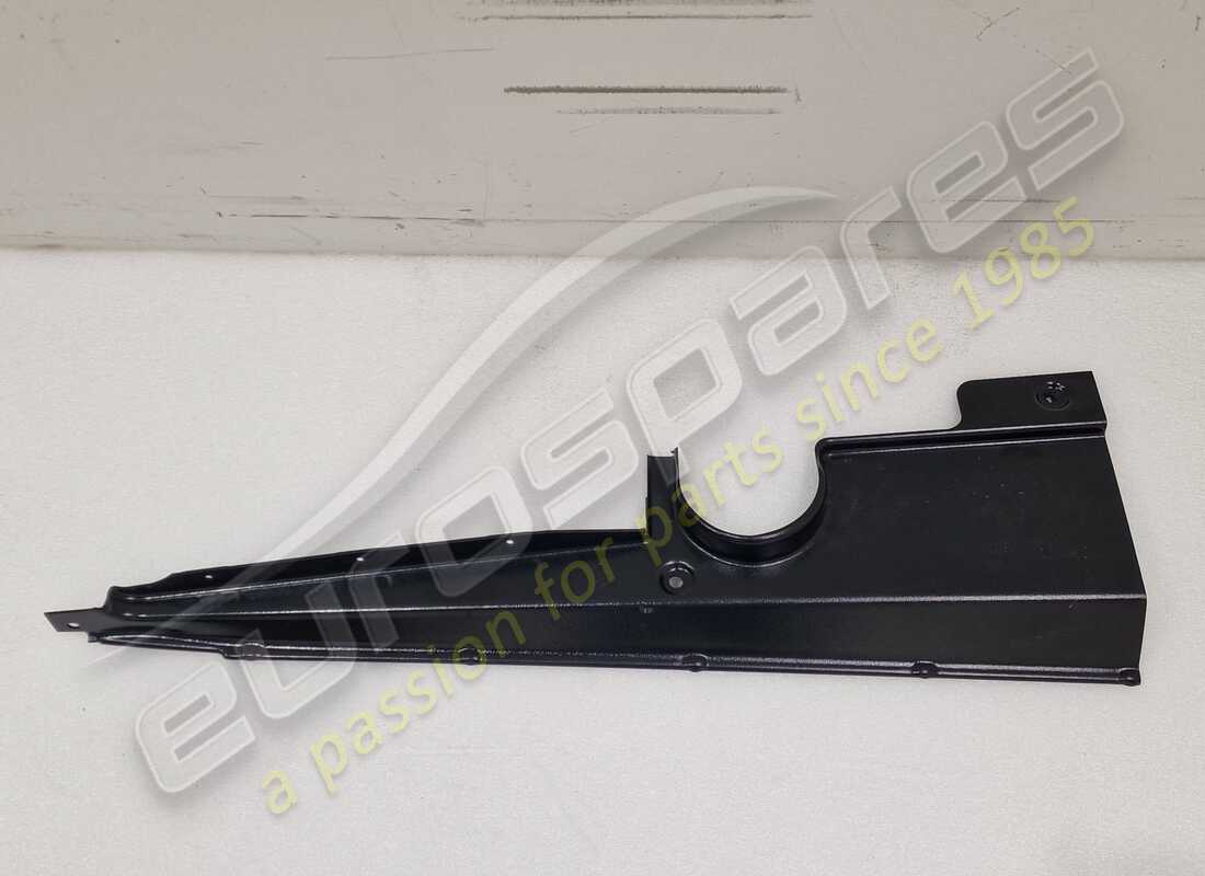 nueva cubierta del bahía del motor lamborghini. número de parte 07l103723e (2)