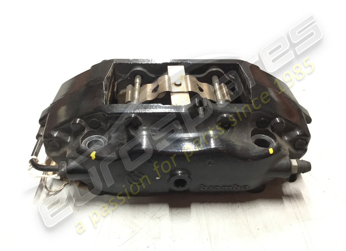 pinzas de freno trasera derechas usadas maserati p4 32. número de pieza 82102700 (2)