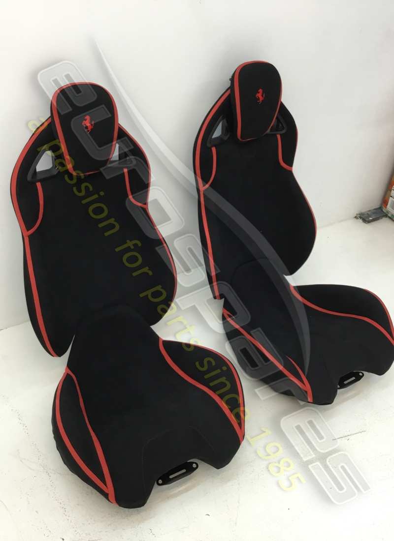reacondicionado ferraricarbono seats (tamaño grande). número de parte 85888100pair (3)