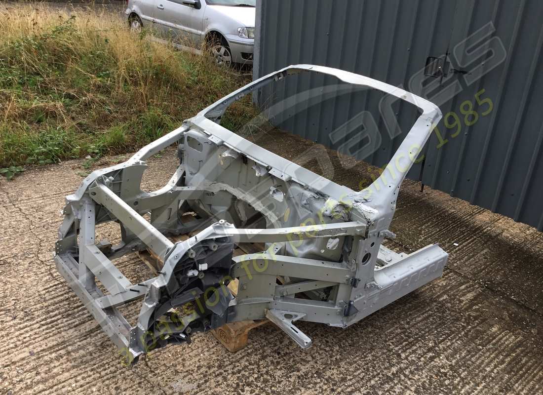 NUEVO (OTRO) EUROSPARESCHASIS DELANTERO (LHD). NÚMERO DE PARTE EAP1373993 (3) nuevo (otro) eurospareschasis delantero (lhd). número de parte eap1373993 (3)