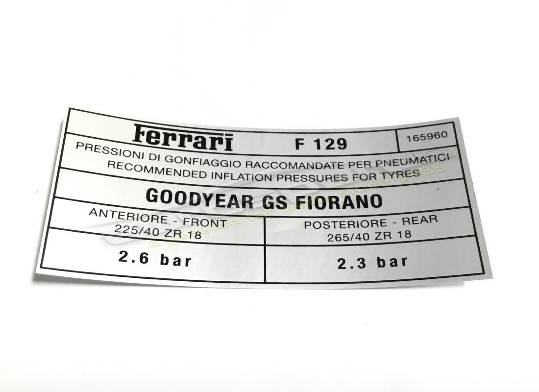 neumático ferrari nuevo. número de parte 165960 (1)