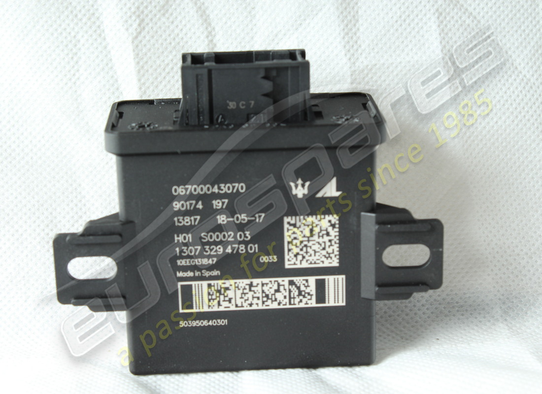 nueva unidad de control de luz maserati. número de pieza 670004307 (2)