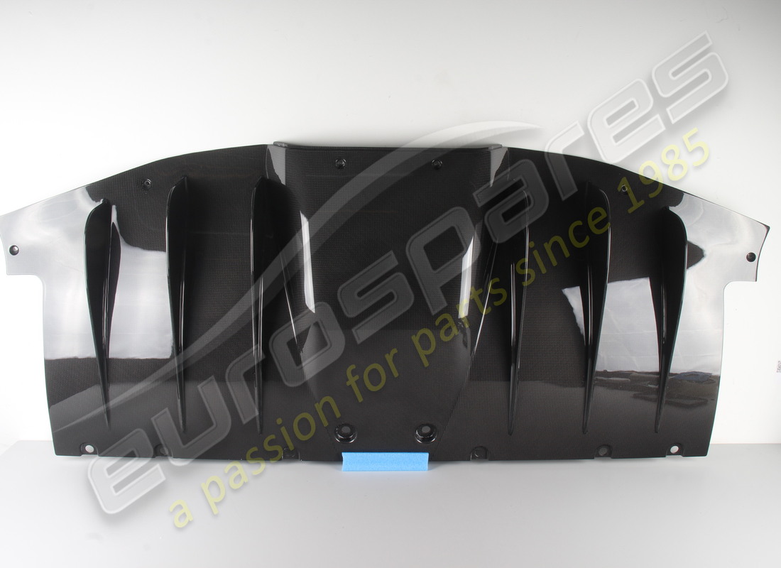nuevo ferrari difusor trasero completo. número de parte 83916800 (1)