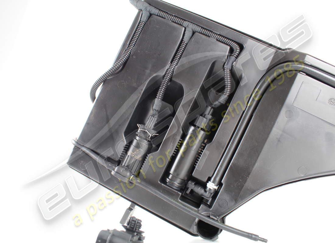 NUEVO ARANDELA DEL LAVAPARABRISAS MASERATI. NÚMERO DE PARTE 670032343 (2) nuevo arandela del lavaparabrisas maserati. número de parte 670032343 (2)