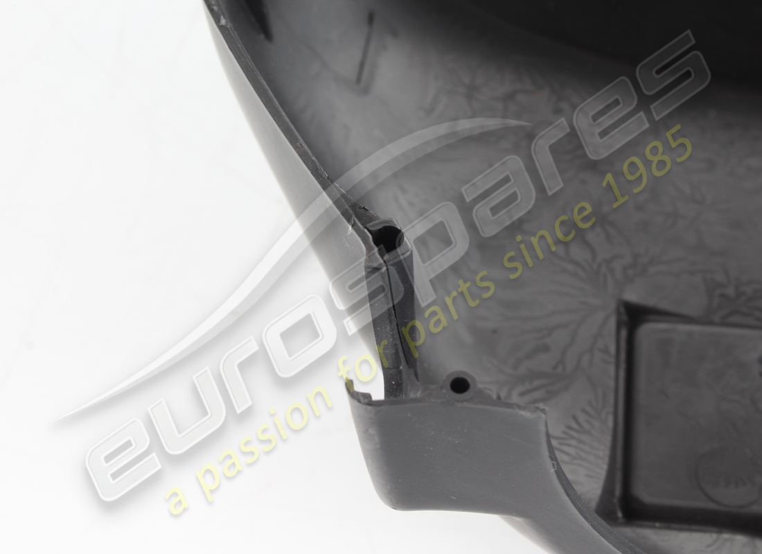 cubierta superior usada ferrari - válida para f1-. número de pieza 68097900 (4)