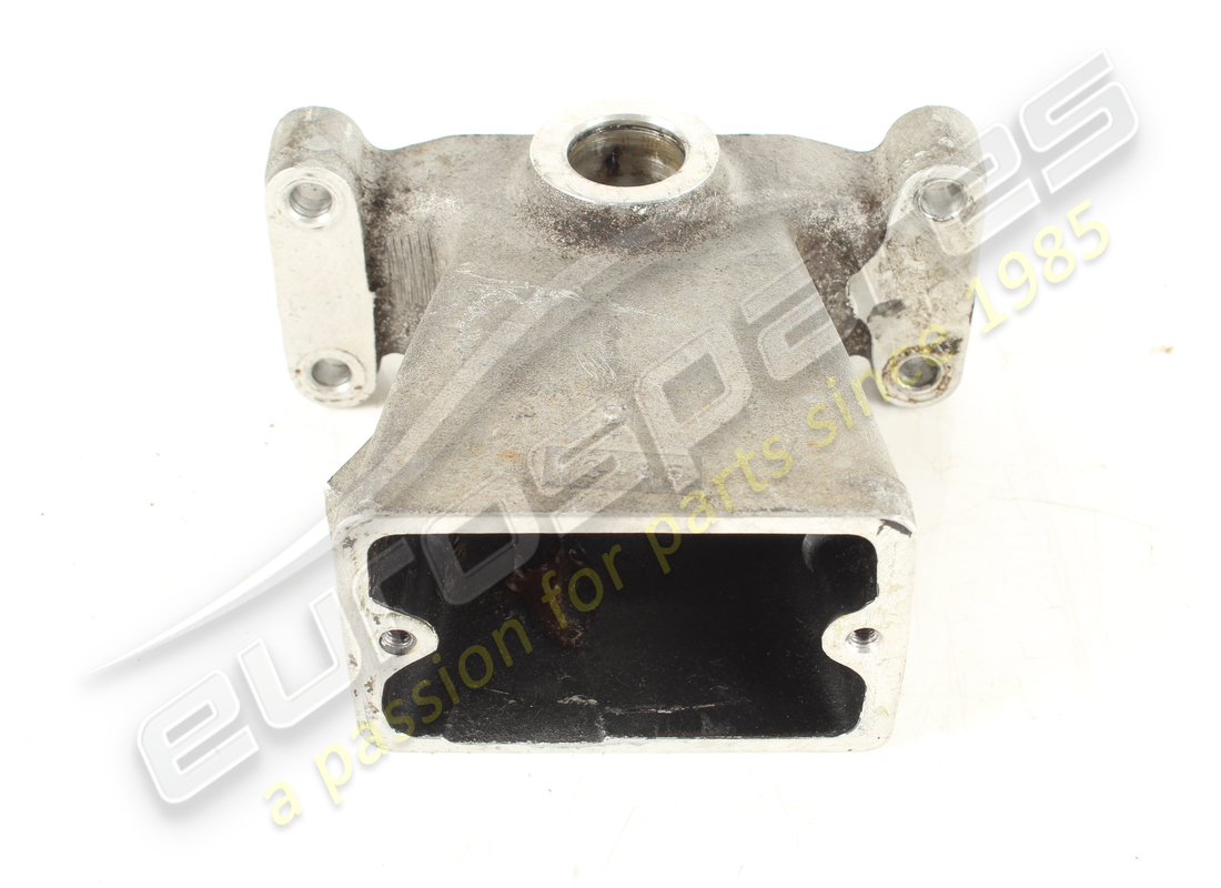 carcasa de caja de cambios ferrari usada. número de parte 105438 (2)